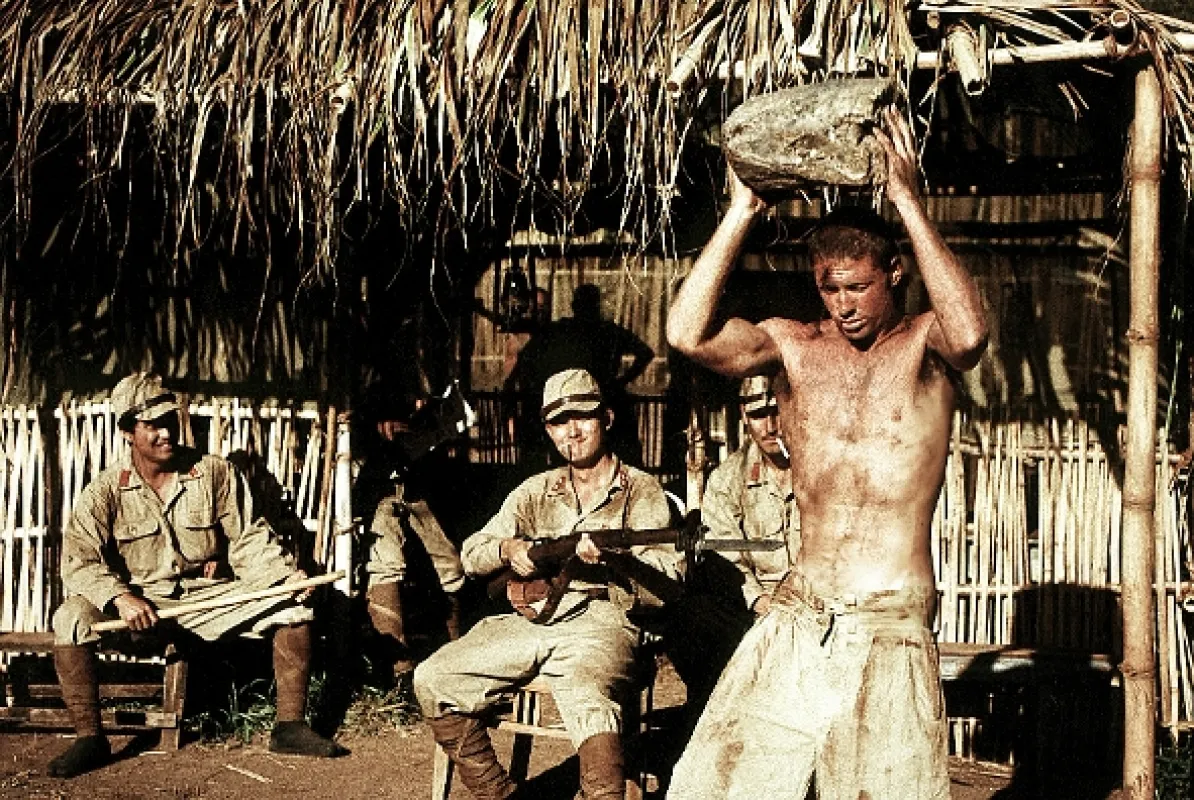 Na konci všech válek (To End All Wars), 2001 - fotogaléria