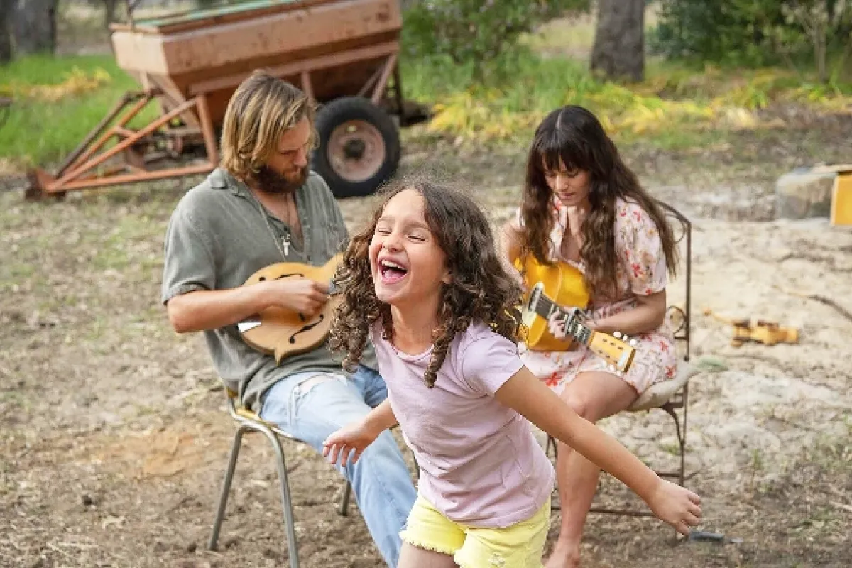 Hříšná hudba (Dirt music), 2019 - fotogaléria