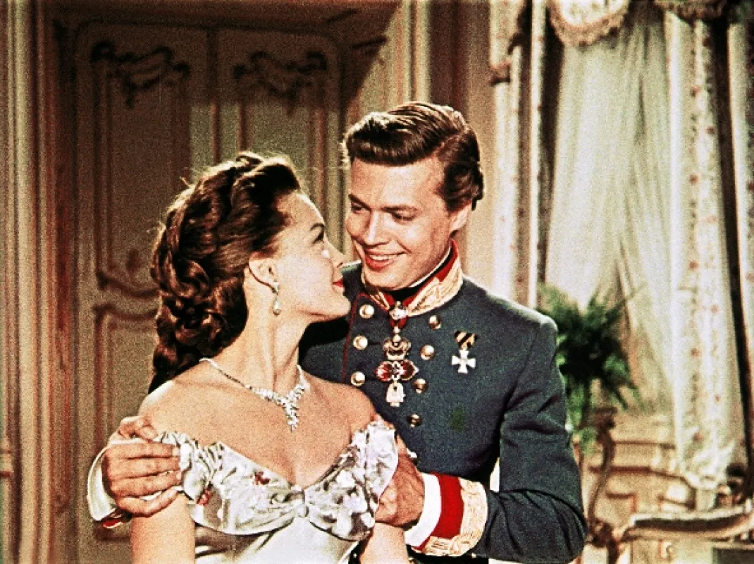 Sissi - Mladá cisárovná (Sissi - Die junge Kaiserin), 1956 - fotogaléria