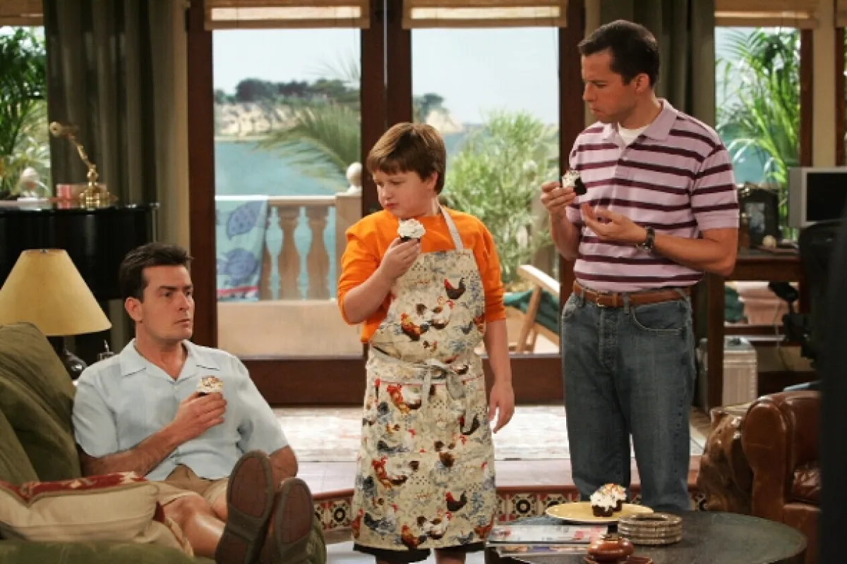 Dva a půl chlapa (Two and a Half Men III), 2005 - fotogaléria