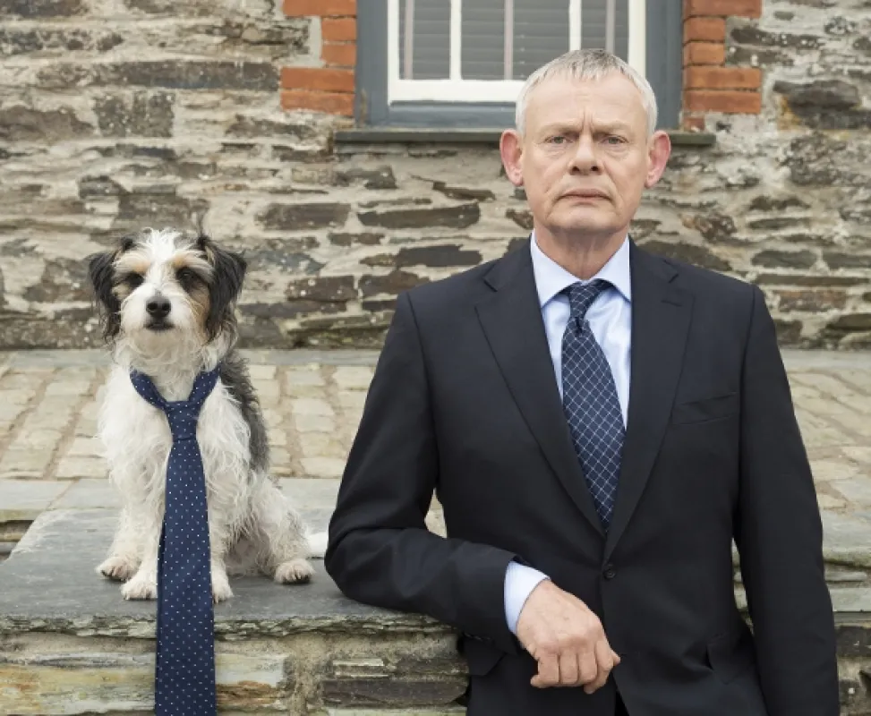 Doktor Martin (Doc Martin X), 2022 - fotogaléria