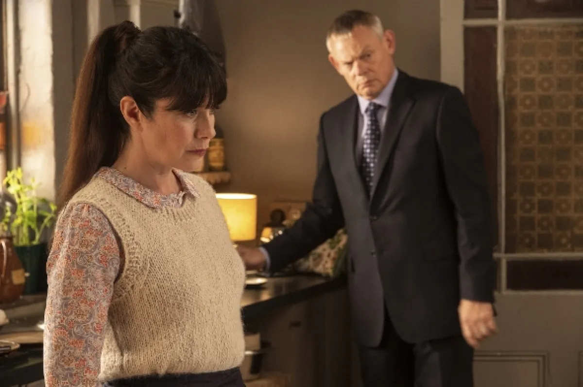 Doktor Martin (Doc Martin X), 2022 - fotogaléria