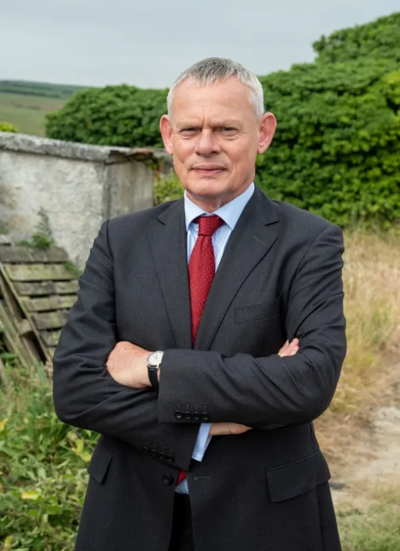 Doktor Martin (Doc Martin X), 2022 - fotogaléria