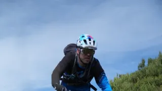 Svetom na bicykli (3/8)