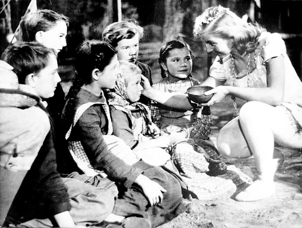 Komedianti, 1953 - fotogaléria