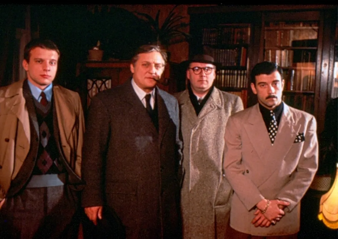Maigret a muž z lavičky (Maigret et l’homme du banc), 1993 - fotogaléria