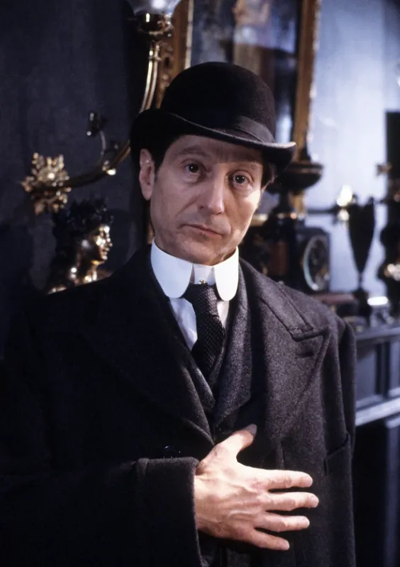 Návrat Sherlocka Holmese (The Return of Sherlock Holmes), 1986 - fotogaléria