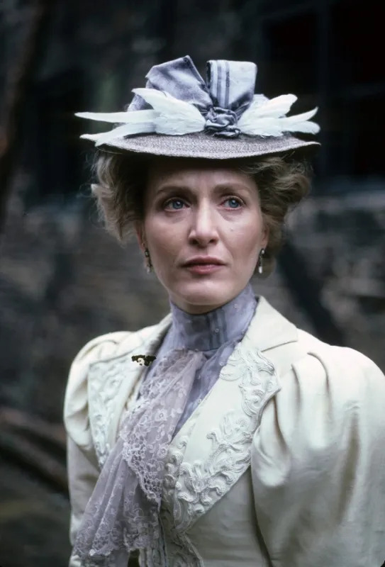 Návrat Sherlocka Holmese (The Return of Sherlock Holmes), 1986 - fotogaléria