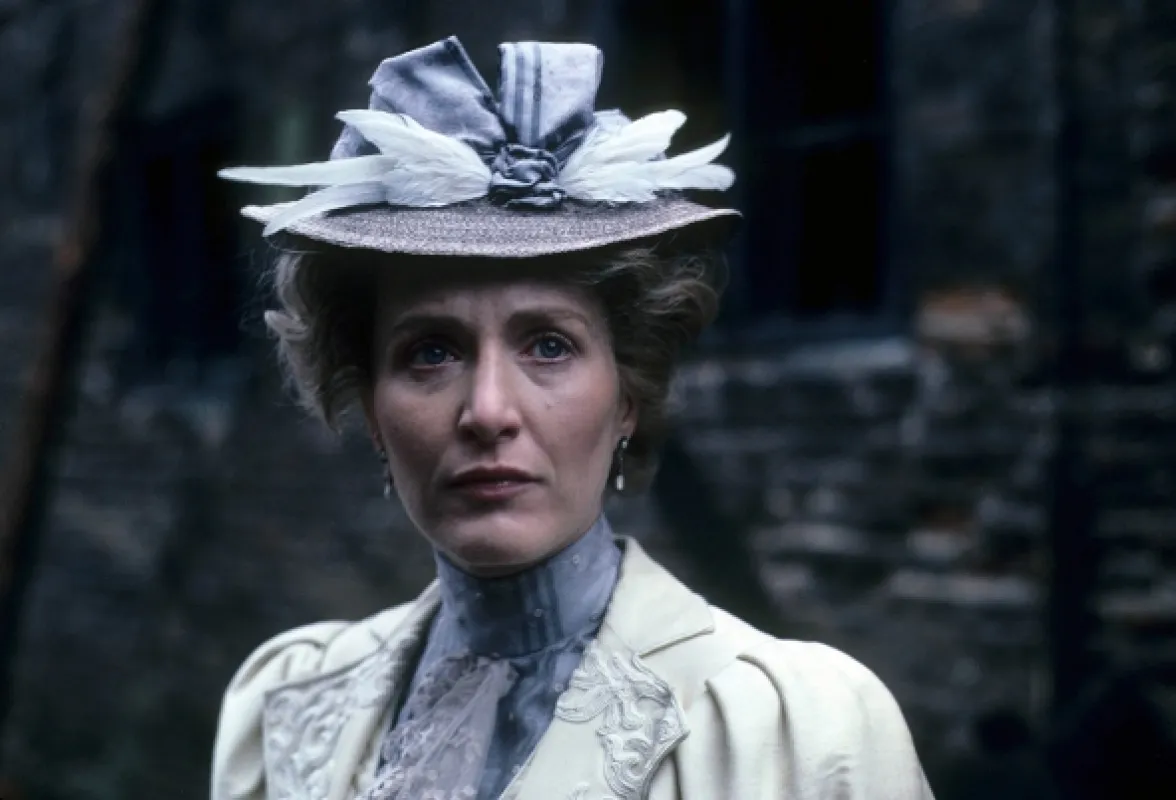 Návrat Sherlocka Holmese (The Return of Sherlock Holmes), 1986 - fotogaléria