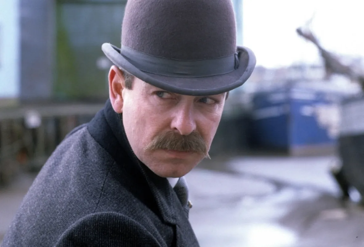 Návrat Sherlocka Holmese (The Return of Sherlock Holmes), 1986 - fotogaléria