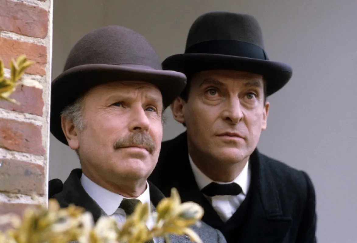 Návrat Sherlocka Holmese (The Return of Sherlock Holmes), 1986 - fotogaléria