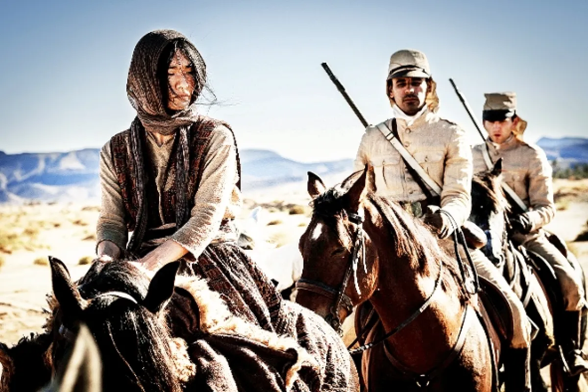 Čekání na barbary (Waiting for the Barbarians), 2020 - fotogaléria