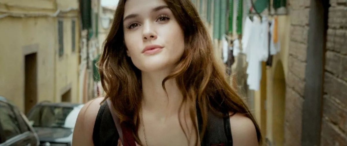 S tváří anděla (THE FACE OF AN ANGEL,), 2014 - fotogaléria