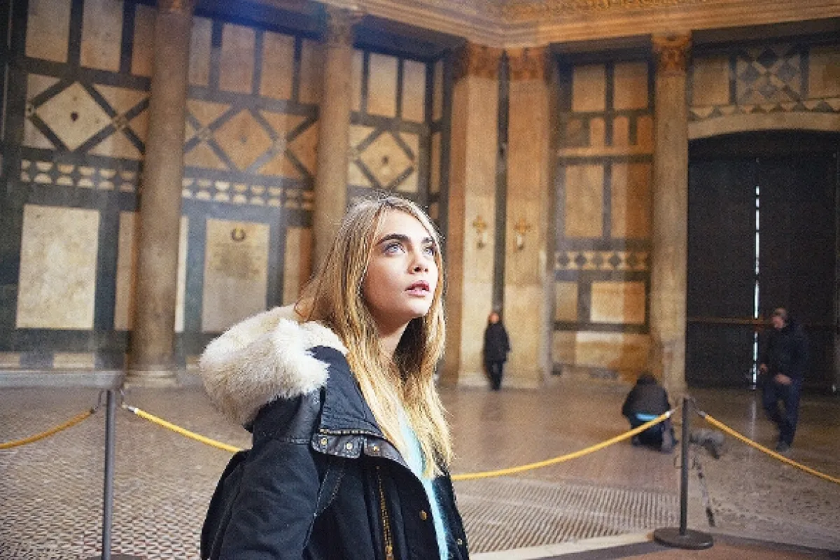 S tváří anděla (THE FACE OF AN ANGEL,), 2014 - fotogaléria