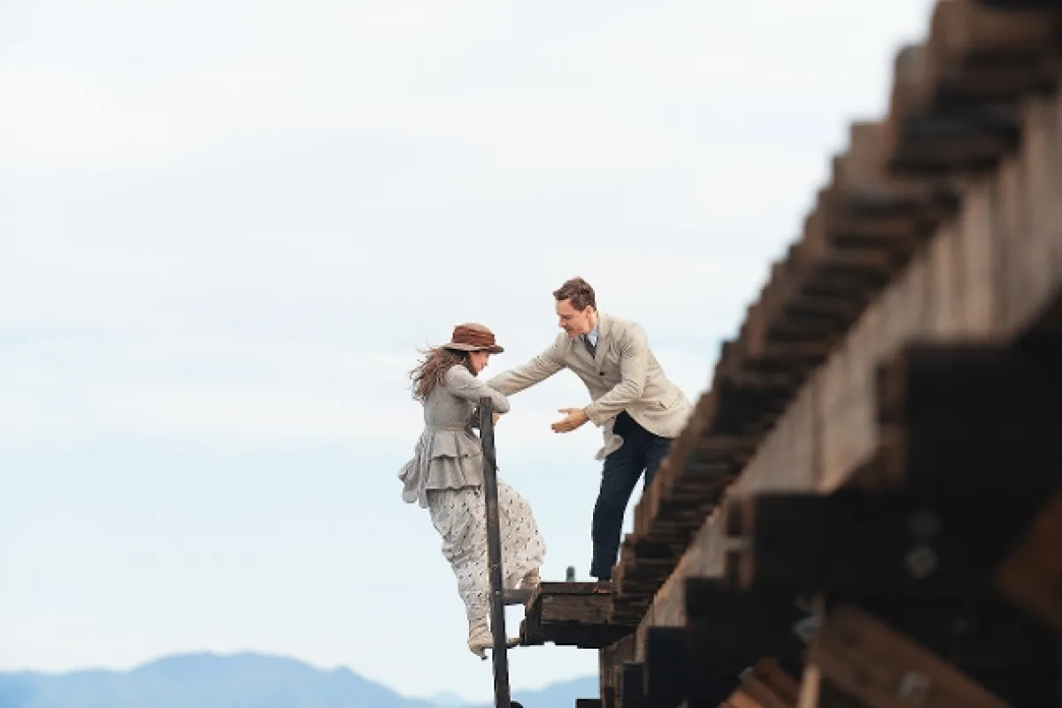 Svetlo medzi oceánmi (The Light between Oceans), 2016 - fotogaléria