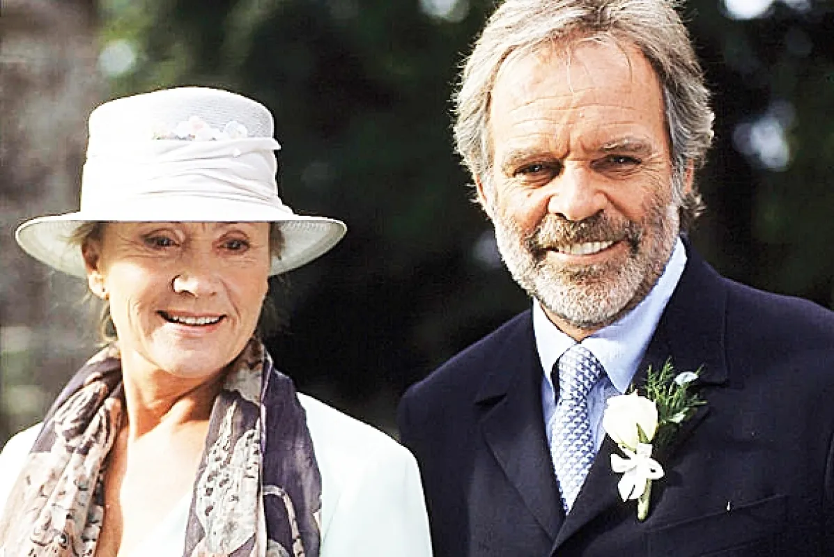 Rosamunde Pilcher: Perie v povetrí (Rosamunde Pilcher: Federn im Wind), 2003 - fotogaléria