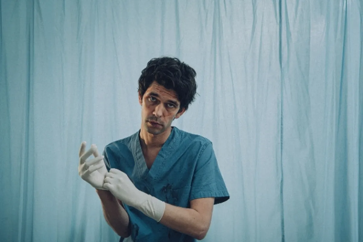 Tohle bude bolet (This Is Going to Hurt), 2022 - fotogaléria
