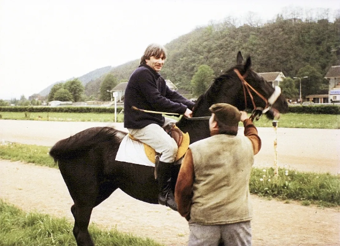 Dostih, 1981 - fotogaléria