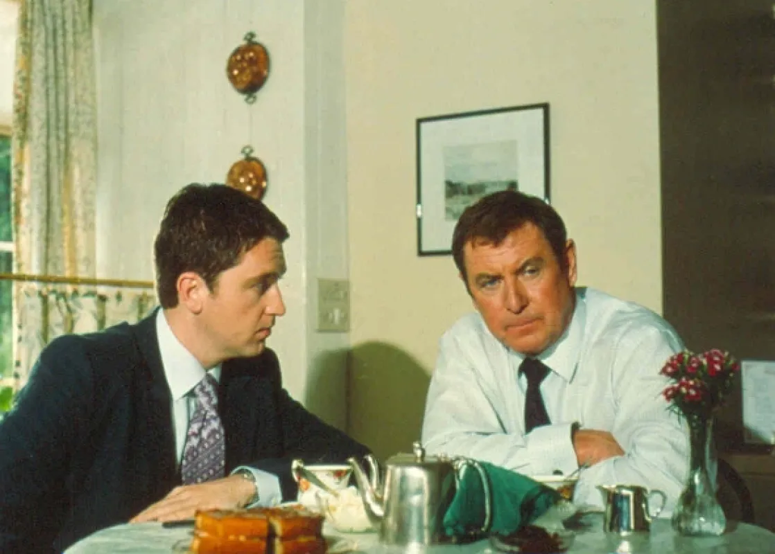 Vraždy v Midsomeri, 2001 - fotogaléria