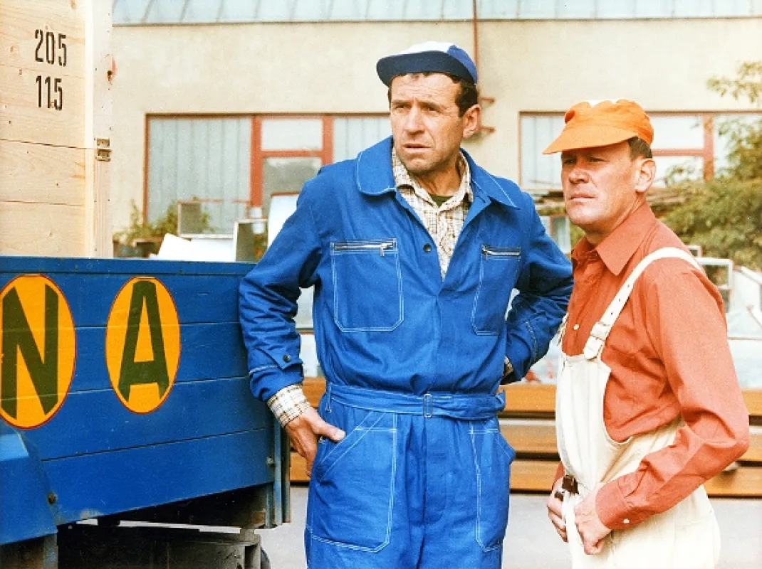 Příště budeme chytřejší, staroušku! (Next Time Let US Be Smarter, Oldster), 1982 - fotogaléria