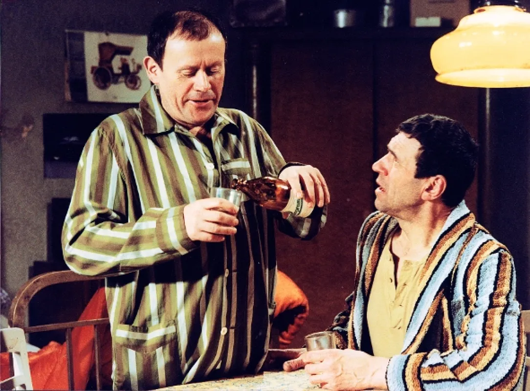 Příště budeme chytřejší, staroušku! (Next Time Let US Be Smarter, Oldster), 1982 - fotogaléria