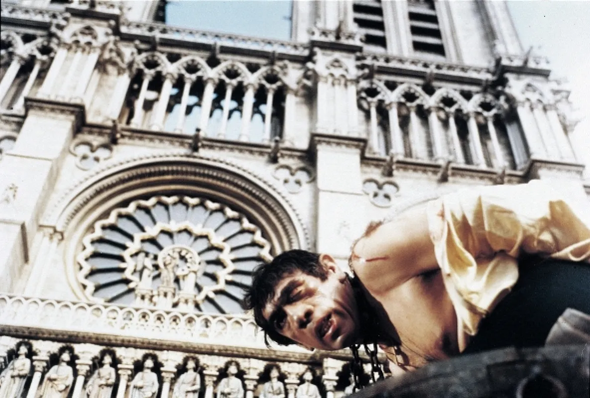 Zvonár u Matky Božej (Notre-Dame de Paris), 1956 - fotogaléria