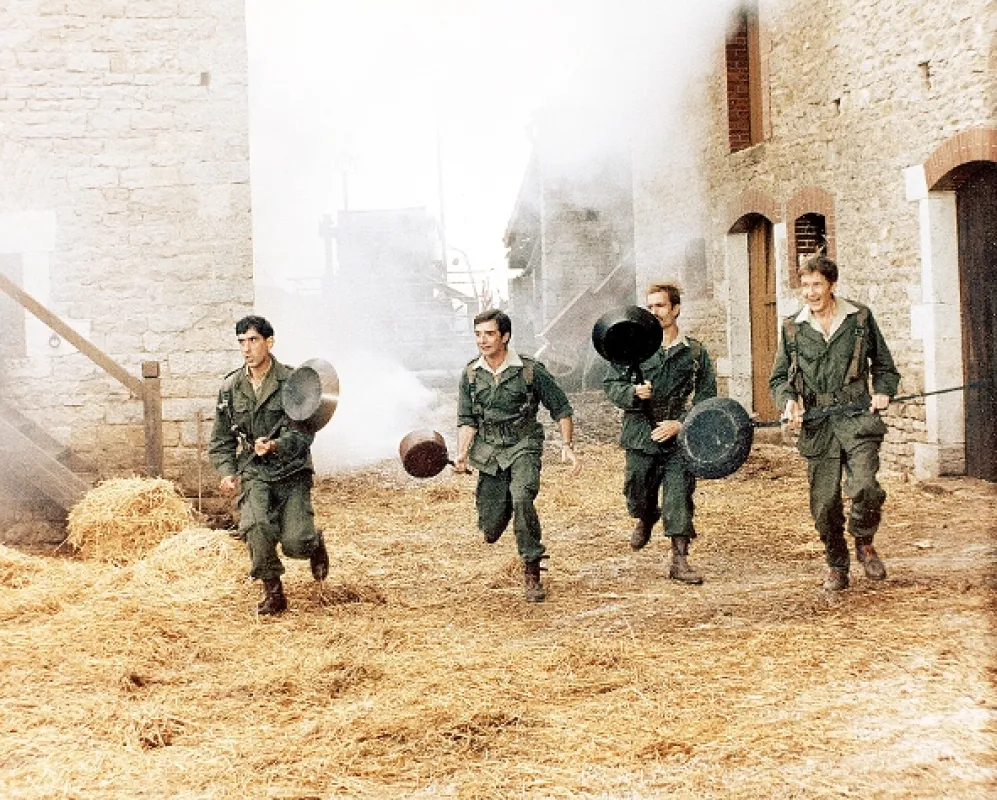 Bažanti idú do boja (Les bidasses s’en vont en guerre), 1974 - fotogaléria