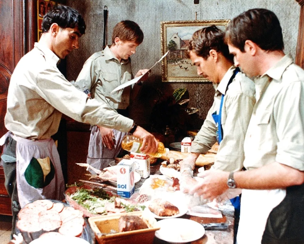 Bažanti idú do boja (Les bidasses s’en vont en guerre), 1974 - fotogaléria