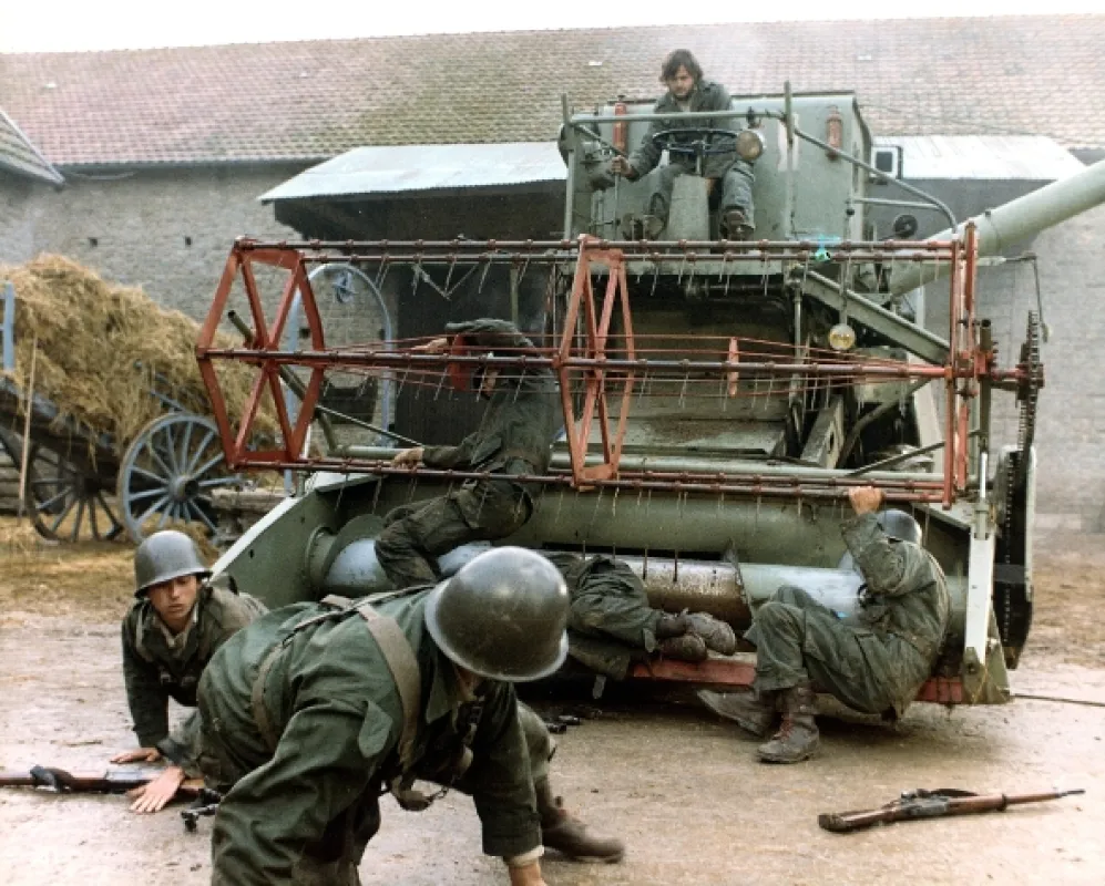 Bažanti jdou do boje (Les bidasses s’en vont en guerre), 1974 - fotogaléria