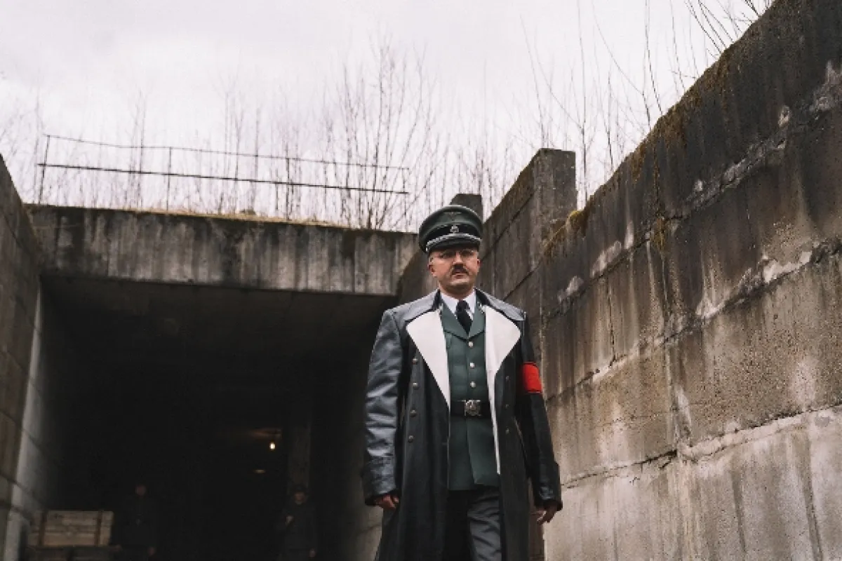 Vzestup nacistů - Pád - fotogaléria