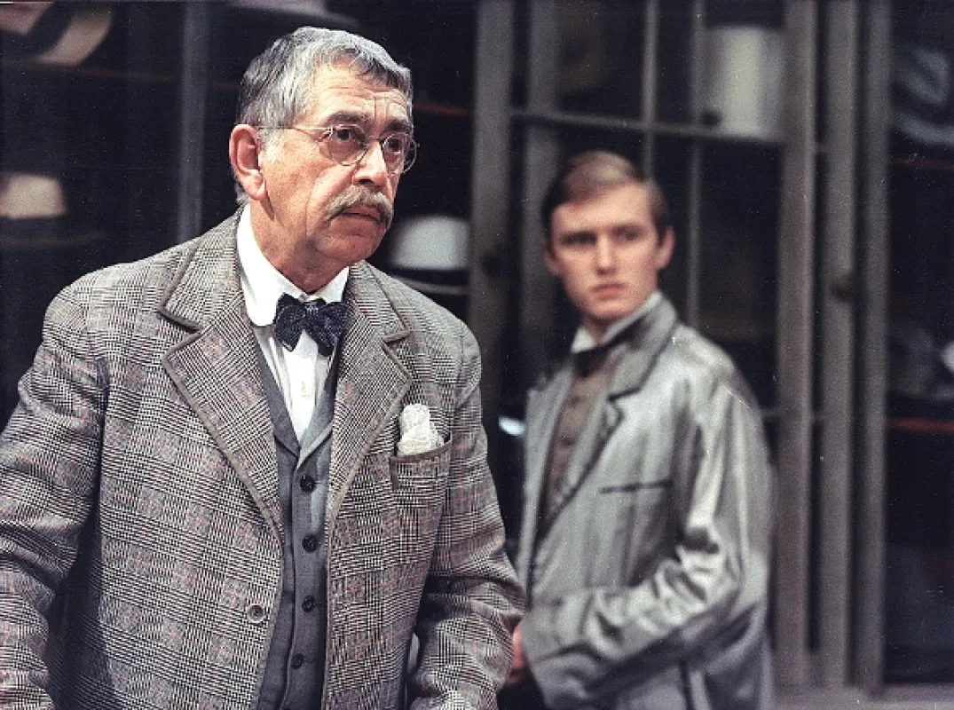 Rozpuštěný a vypuštěný (Dissolved And Let Down The Drain), 1985 - fotogaléria