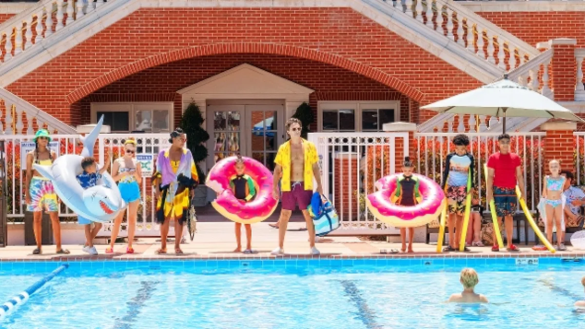 Dvanáct do tuctu (Cheaper by the Dozen), 2022 - fotogaléria