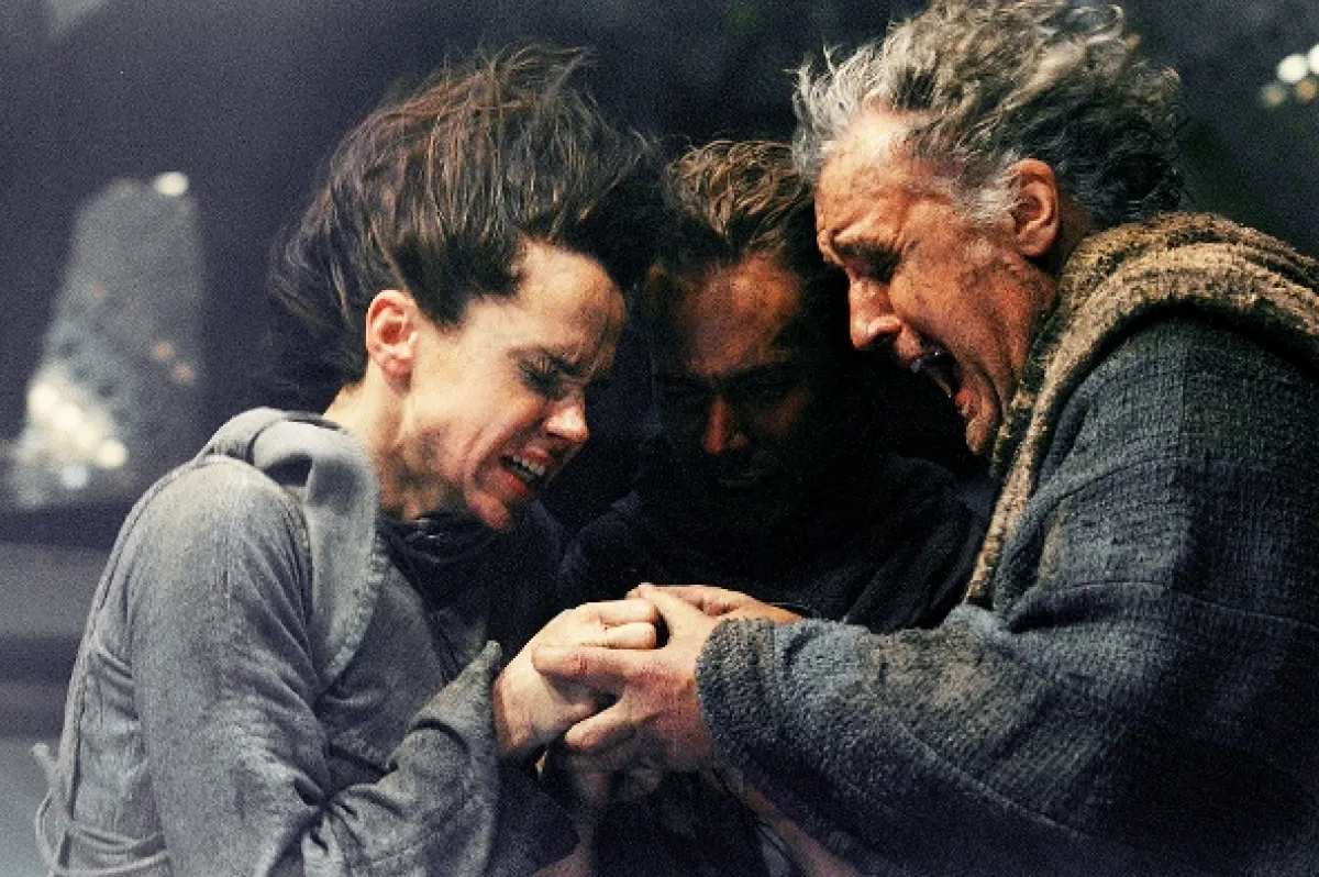 Prúd času (Timeline), 2003 - fotogaléria