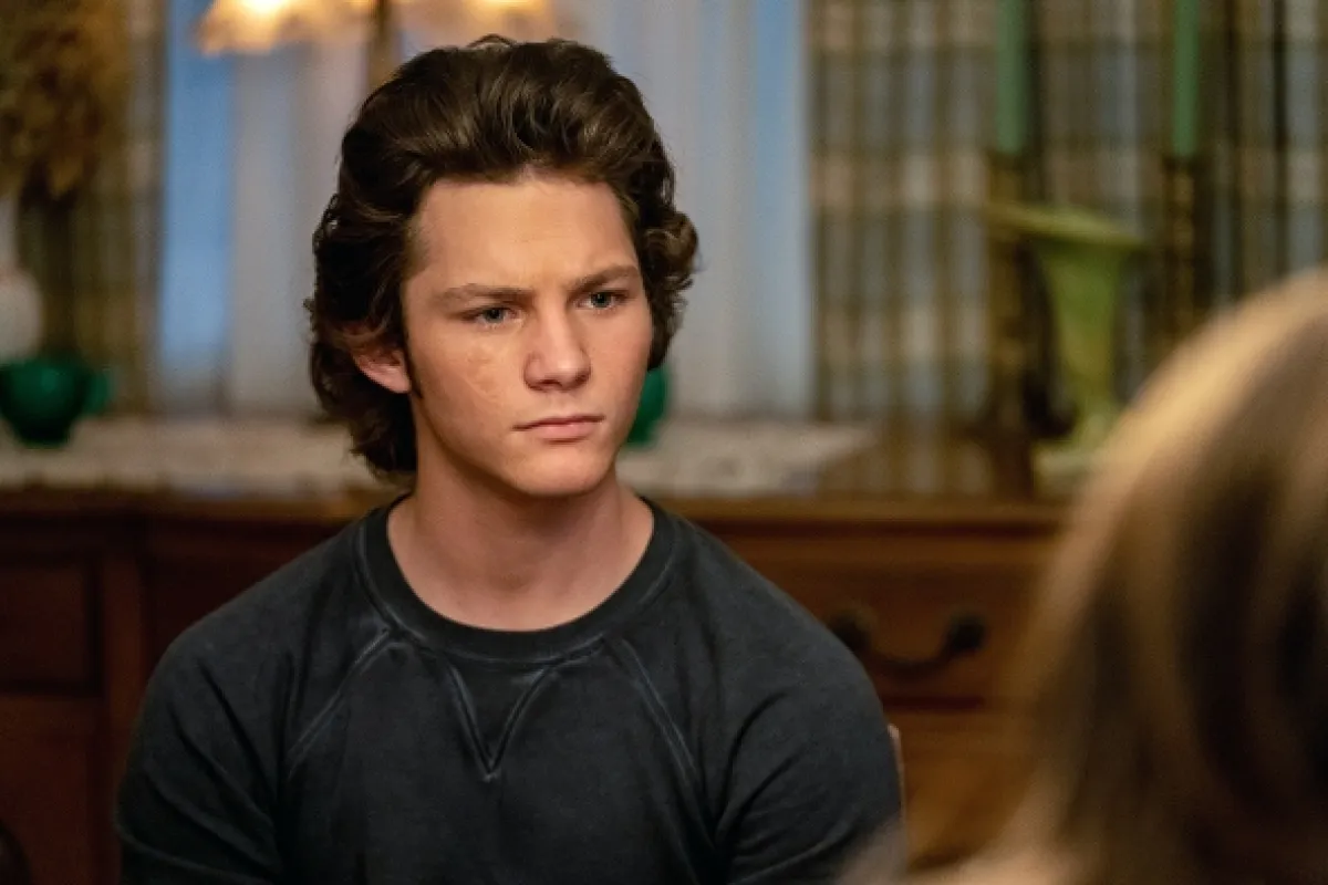 Malý Sheldon (Young Sheldon V: Pish Posh and a Secret Back Room), 2021 - fotogaléria