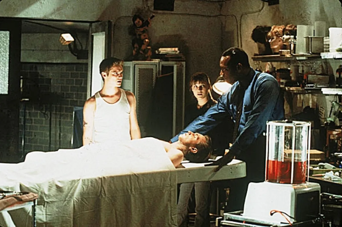 Nezvratný osud 2 (Final Destination 2), 2003 - fotogaléria