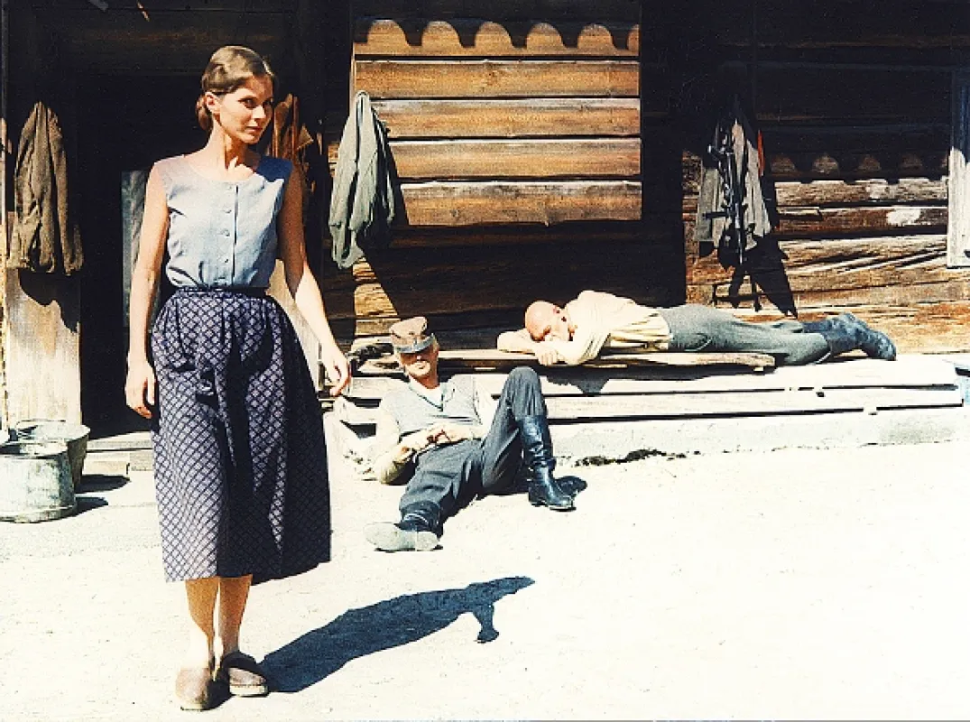 Stíny horkého léta, 1977 - fotogaléria