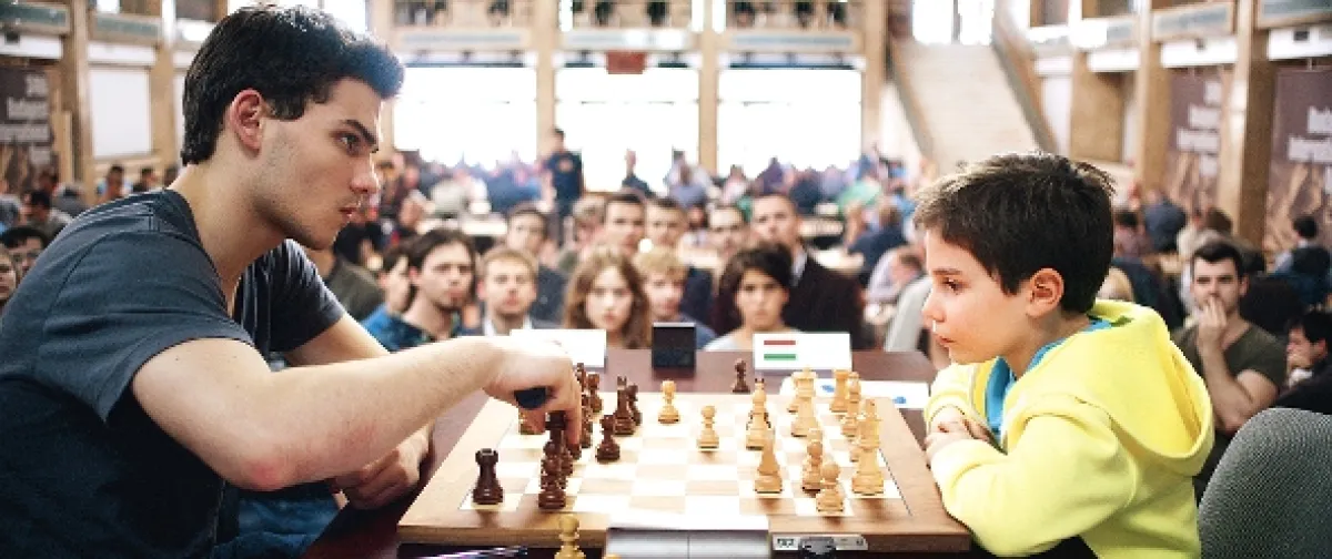 Šachový turnaj (The Tournament), 2015 - fotogaléria