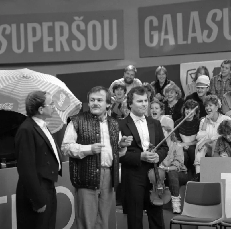 Galasuperšou aneb Fiasko, 1987 - fotogaléria