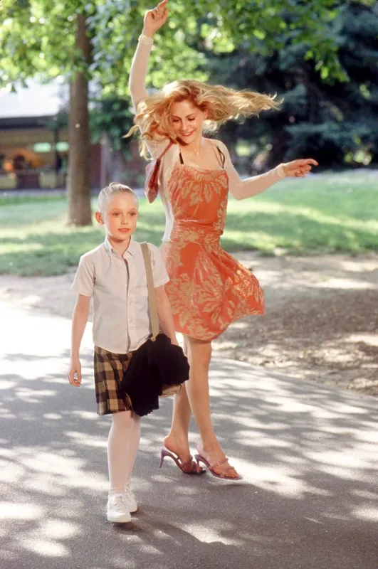 Dievča z lepšej spoločnosti (Uptown Girls), 2003 - fotogaléria