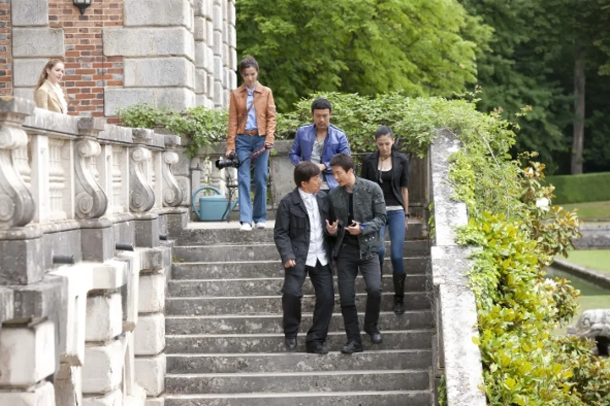 Čínský zvěrokruh (Chinese Zodiac), 2012 - fotogaléria