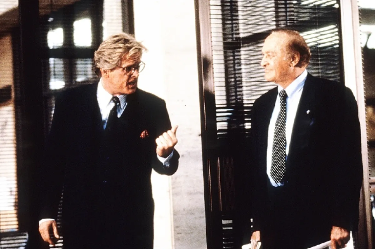 Zbožňuju trable (I Love Trouble), 1994 - fotogaléria