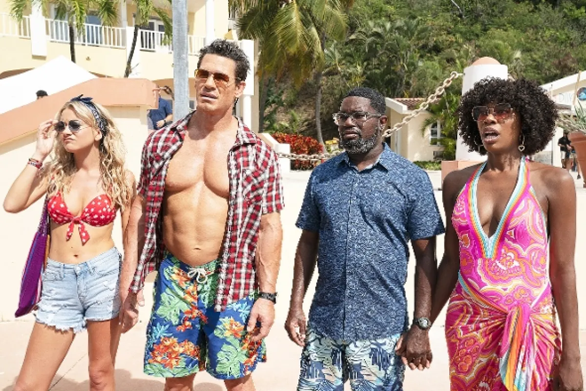 Přátelé z dovolené (Vacation Friends), 2021 - fotogaléria