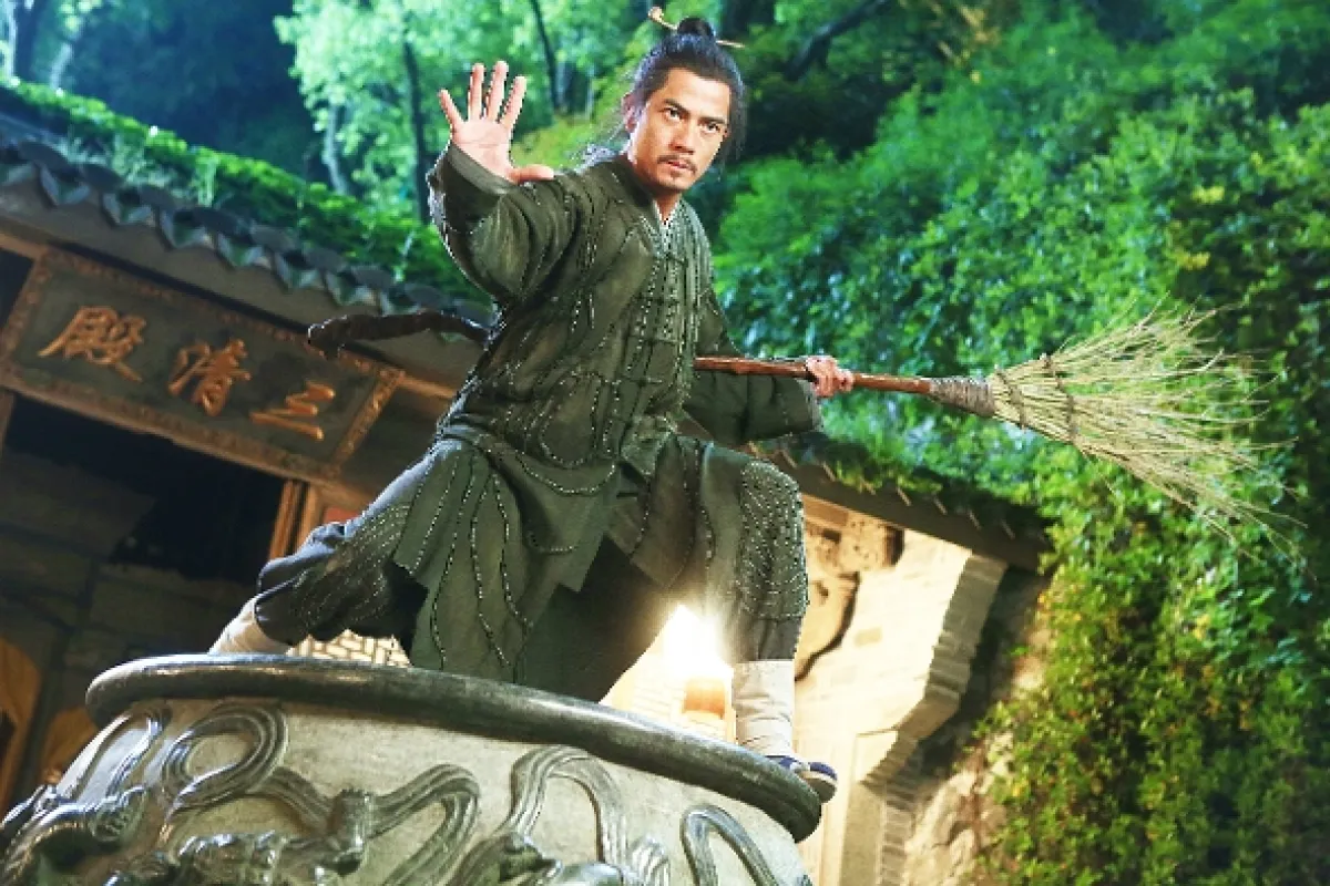 Majster kung-fu (Monk Comes Down the Mountain), 2015 - fotogaléria