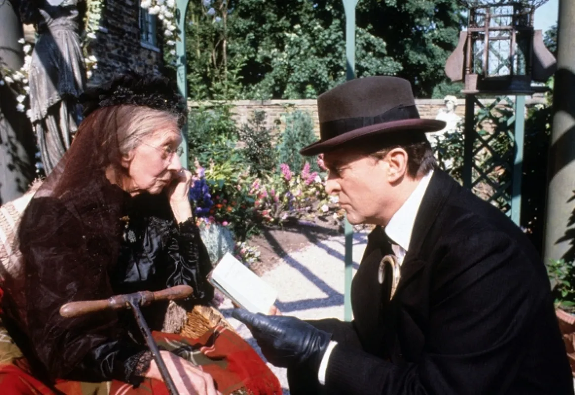 Sherlock Holmes: Majster medzi vydieračmi (The Master Blackmailer), 1991 - fotogaléria