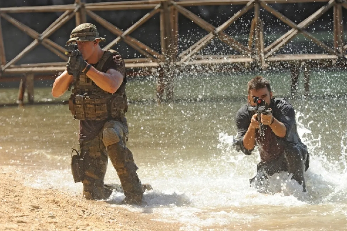 Protiúder (Strike Back IV), 2015 - fotogaléria