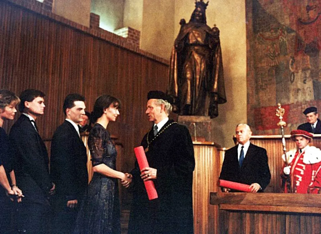 Čas sluhů, 1989 - fotogaléria