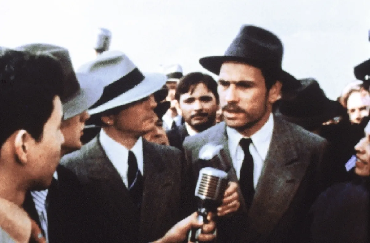 Úžasný Howard Hughes (The Amazing Howard Hughes), 1977 - fotogaléria