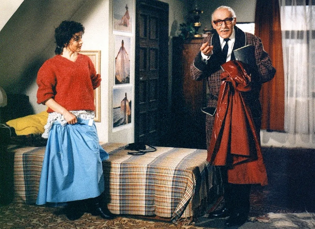 Dokonalý muž, dokonalá žena alebo Návšteva mladej dámy, 1989 - fotogaléria