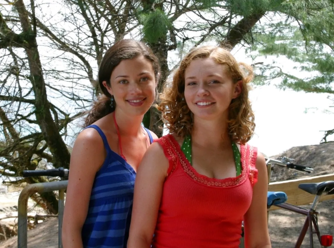 Slečna na stráženie 3: Dobrodružstvo v raji (Au Pair 3: Adventure in Paradise), 2009 - fotogaléria