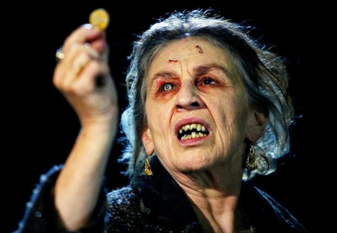 Stáhni mě do pekla (Drag Me to Hell), 2009 - fotogaléria